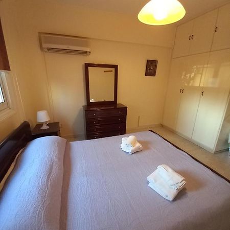 2 Bedroom Apartment Near Finikoudes Lárnaka Kültér fotó