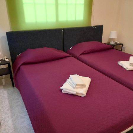 2 Bedroom Apartment Near Finikoudes Lárnaka Kültér fotó